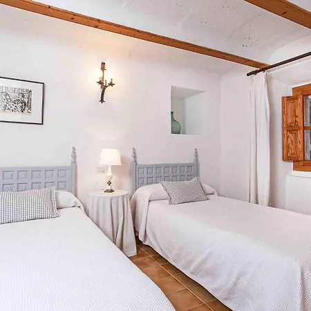Colonya Petit Holiday home *